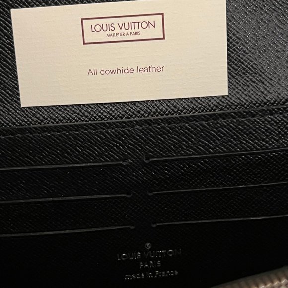 Louis Vuitton LV Twist Lock Wallet Purse Blk Epi Leather Monogram Bag HOST PICK - Picture 11 of 16